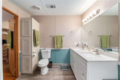 Manufactured Home in NEWBERRY FL 610 NW 251ST STREET 30.jpg