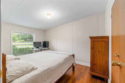 Manufactured Home in NEWBERRY FL 610 NW 251ST STREET 33.jpg