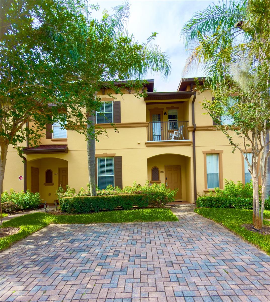 1337 Calabria Ave, Davenport, FL 33897