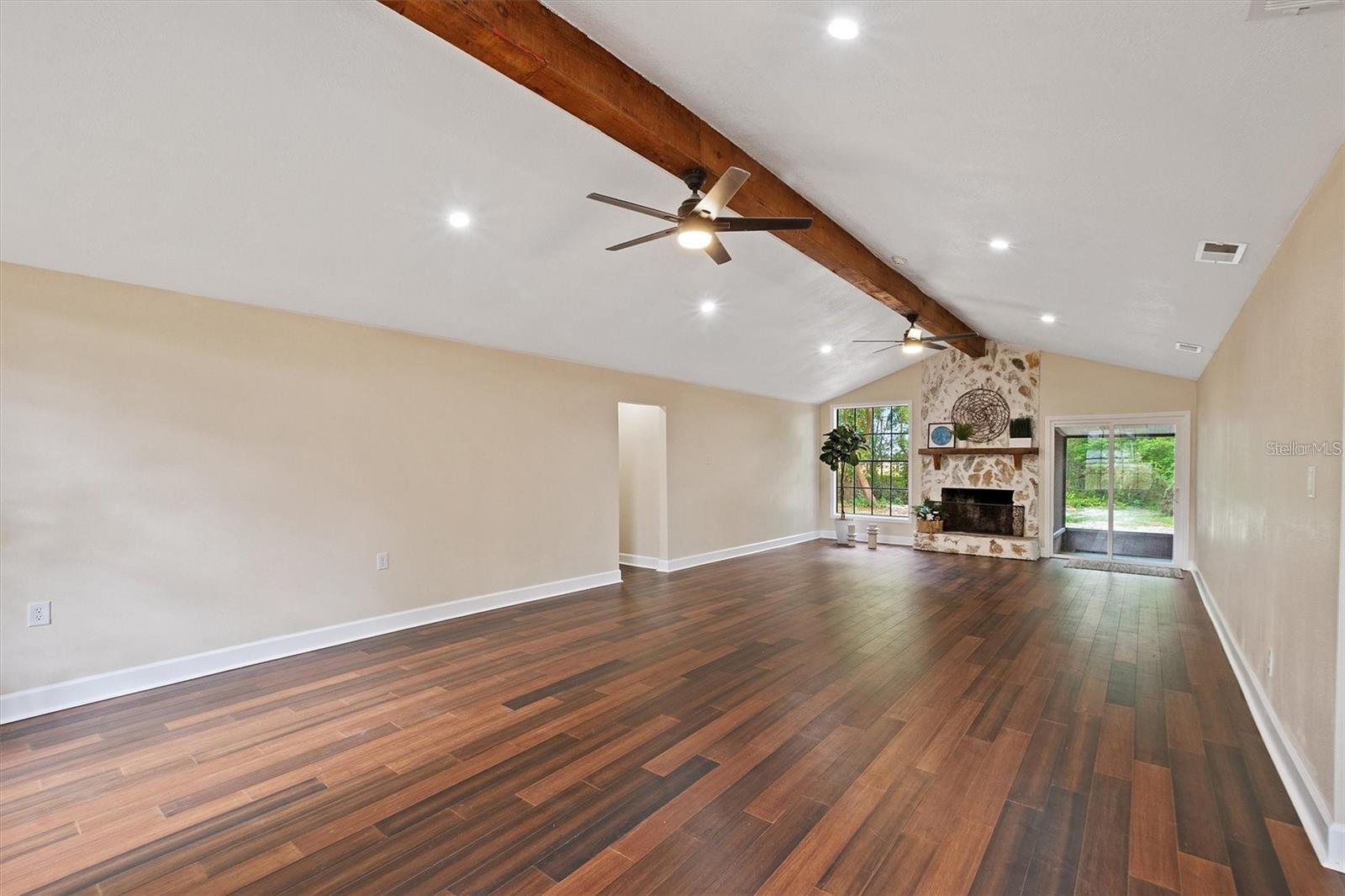 6005 Ike Smith Rd, Plant City, FL 33565 photo