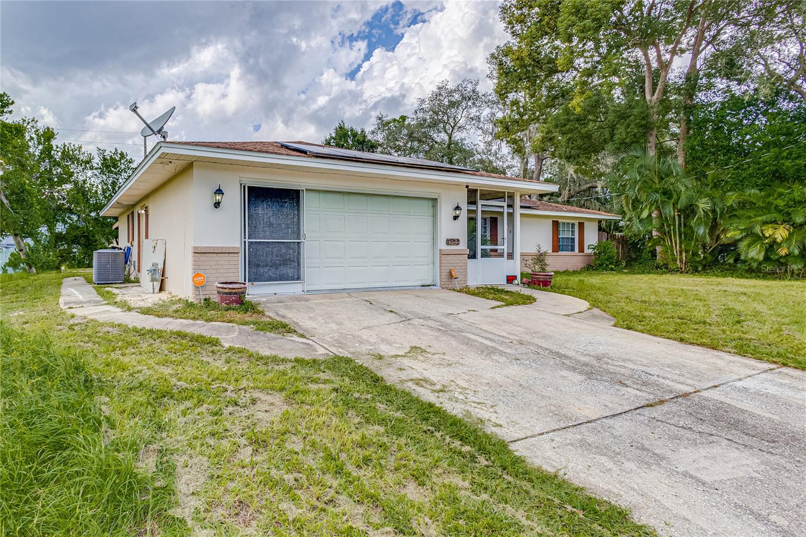 1522 Gainesville Dr, Deltona, FL 32725 photo