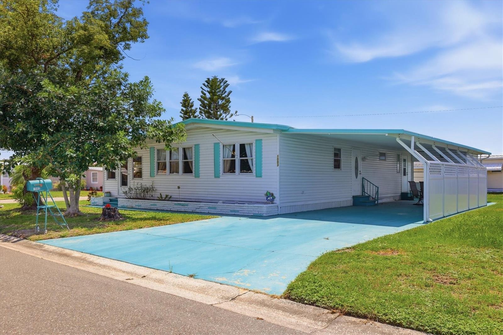1003 44 Avenue Dr, Ellenton, FL 34222