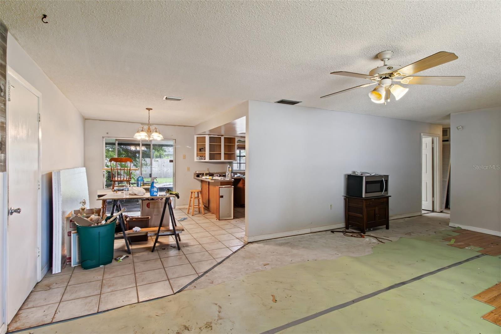 2605 Ridgetop Way, Valrico, FL 33594 photo