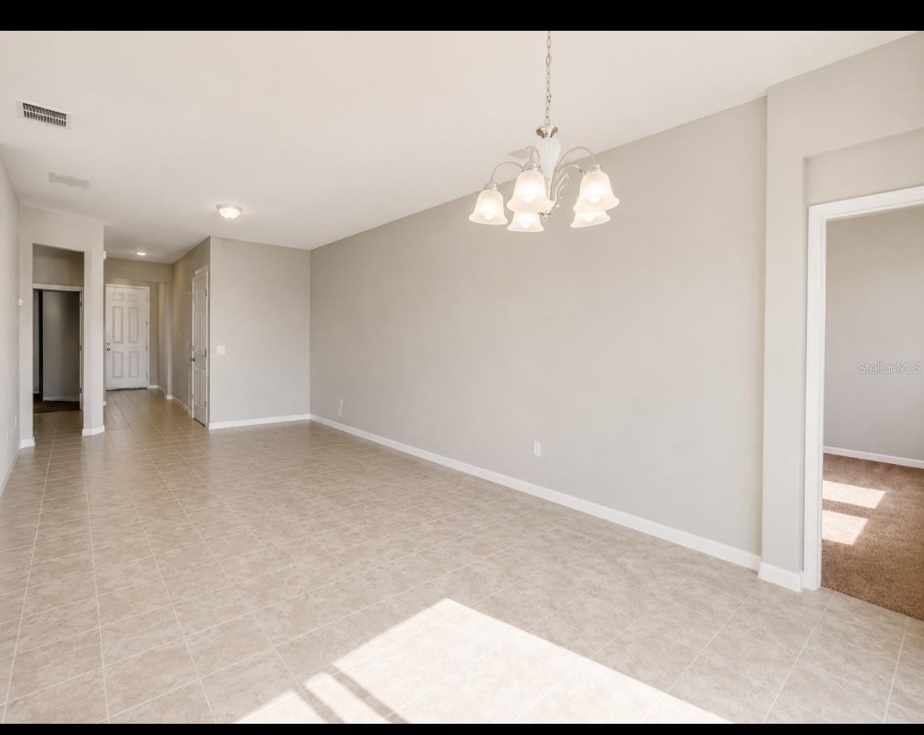 9175 Chandler Dr, Groveland, FL 34736 photo