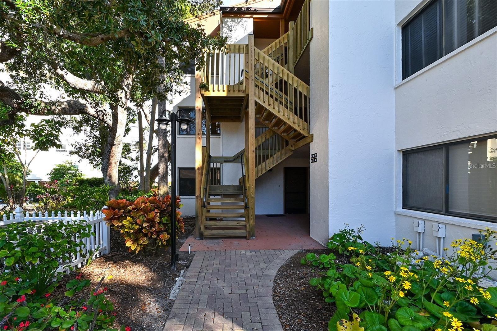 1900 Cove Ii Pl #122, Sarasota, FL 34242 photo