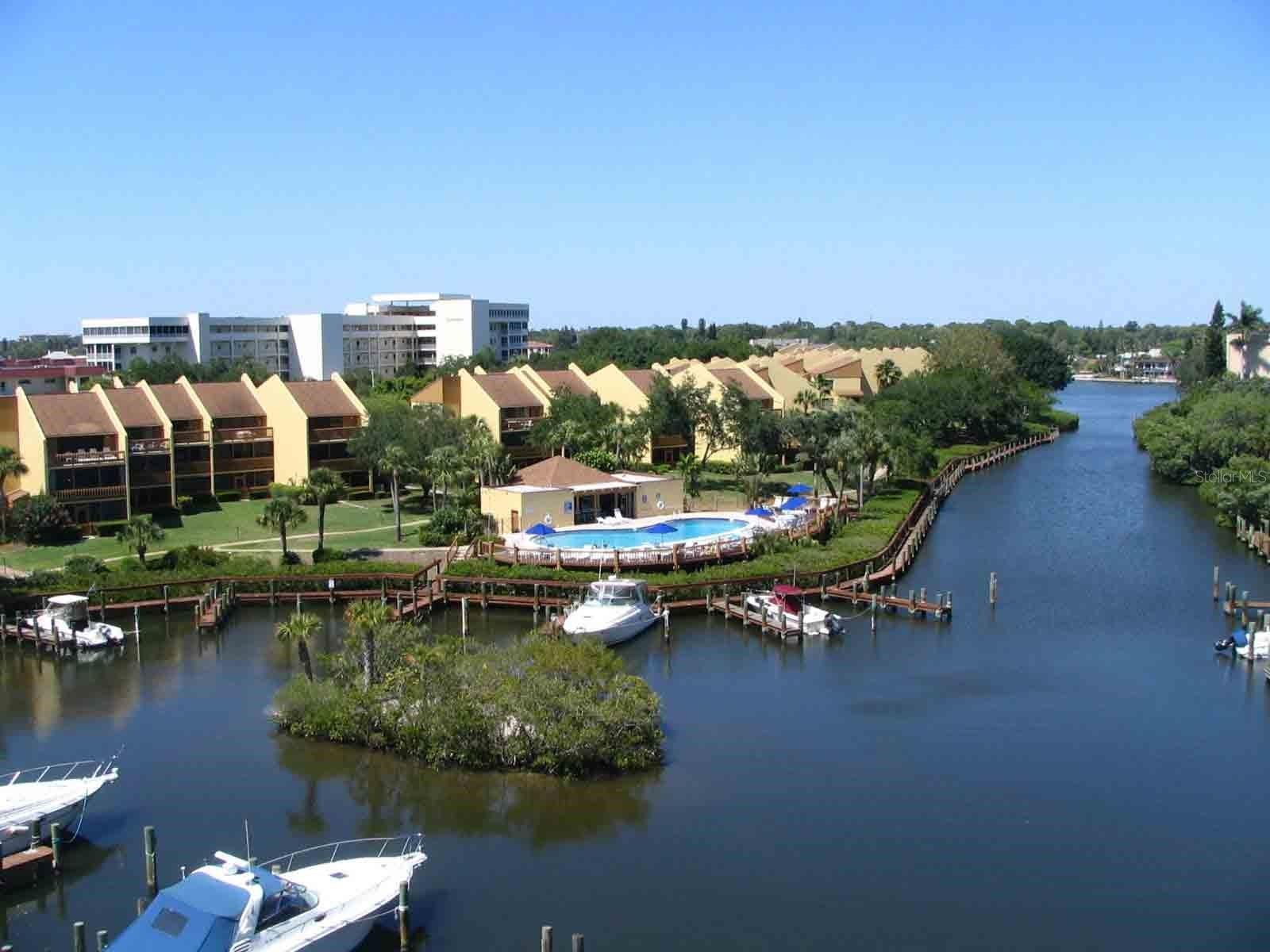 1900 Cove Ii Pl #122, Sarasota, FL 34242 photo