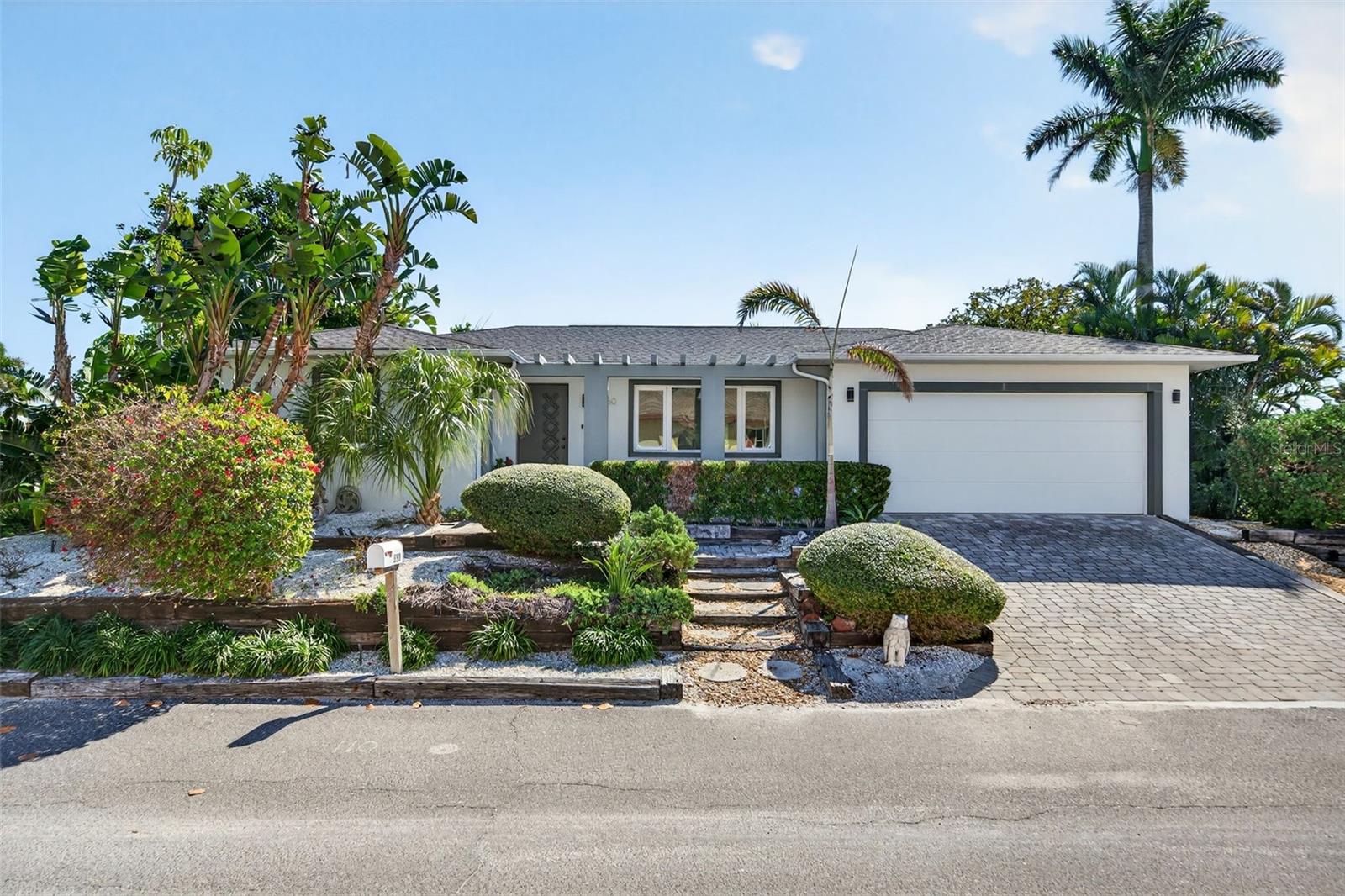 550 De Narvaez Dr, Longboat Key, FL 34228 photo