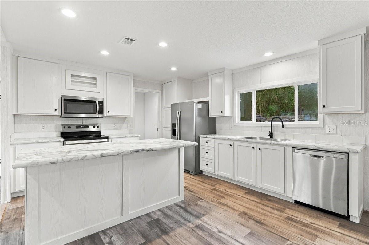 3316 Oakland Rd, Lakeland, FL 33801 photo