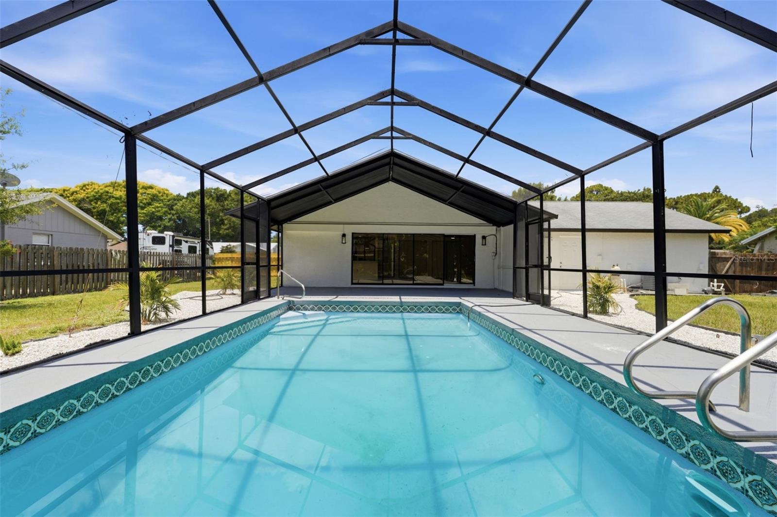 4731 Atlantic Ave, Sarasota, FL 34233 photo