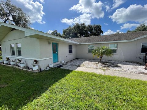Single Family Residence in WINTER HAVEN FL 5946 OLD BARTOW EAGLE LAKE ROAD.jpg