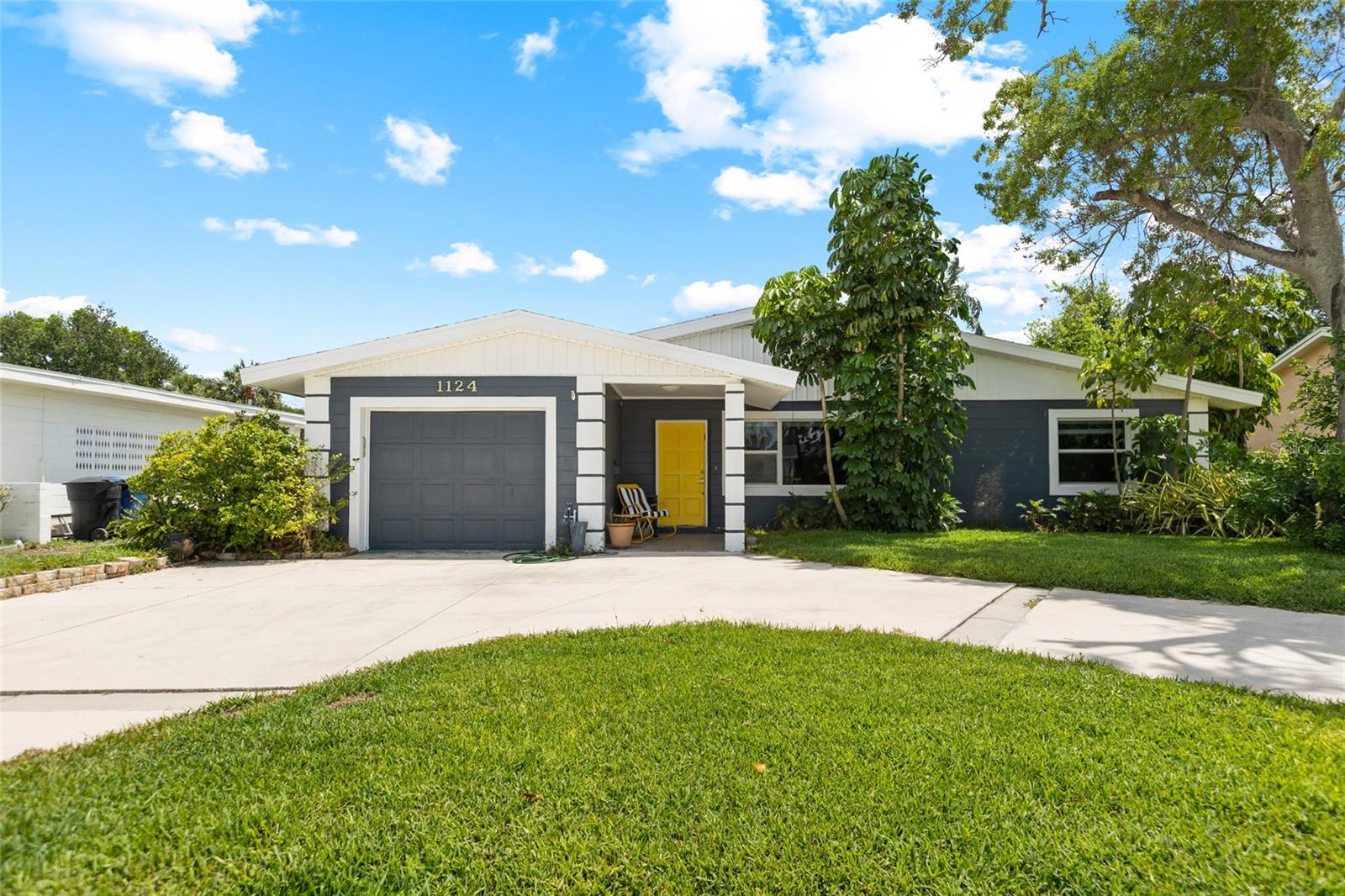 1124 40 Ave, Saint Petersburg, FL 33703 photo