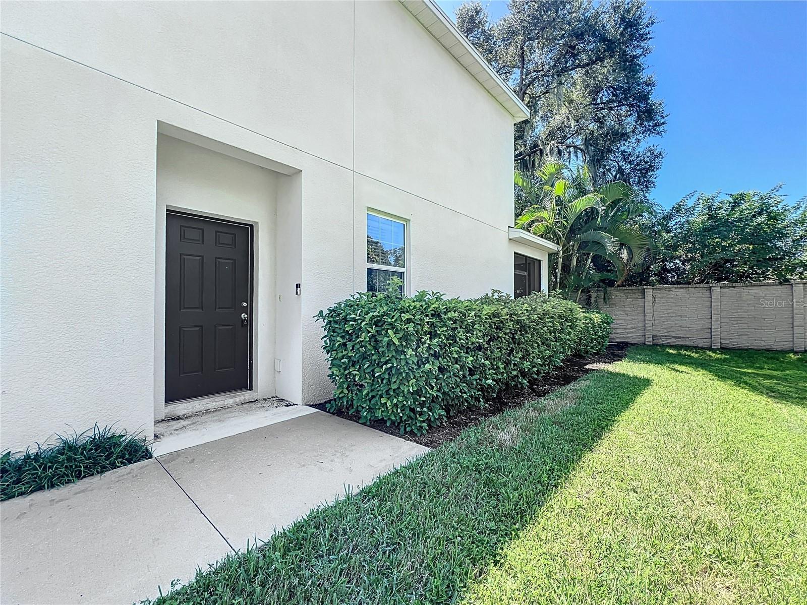 6428 Boxgrove Dr, Sarasota, FL 34240 photo