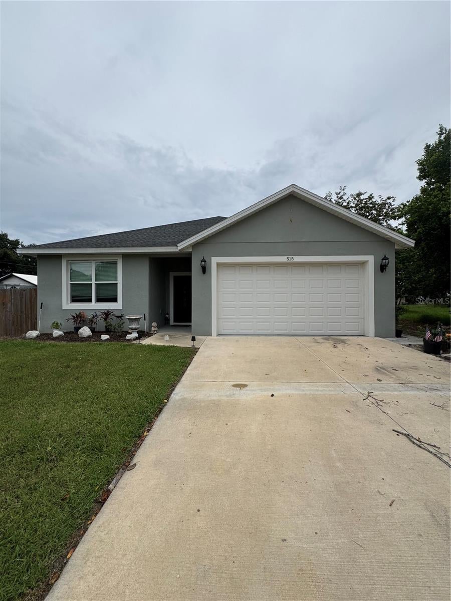 515 5 St, Dundee, FL 33838