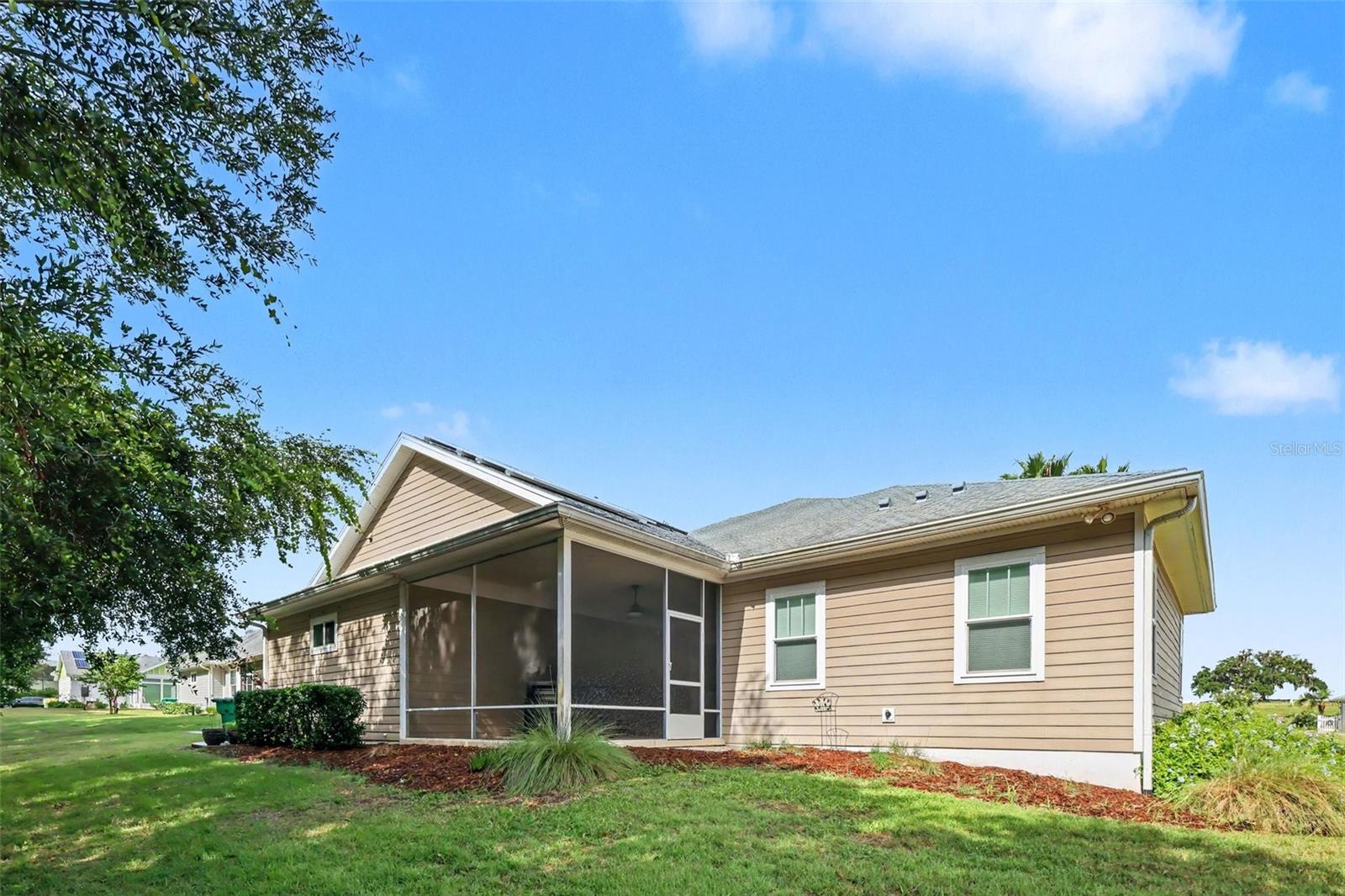 1182 Fiesta Key Cir, Lady Lake, FL 32159 photo