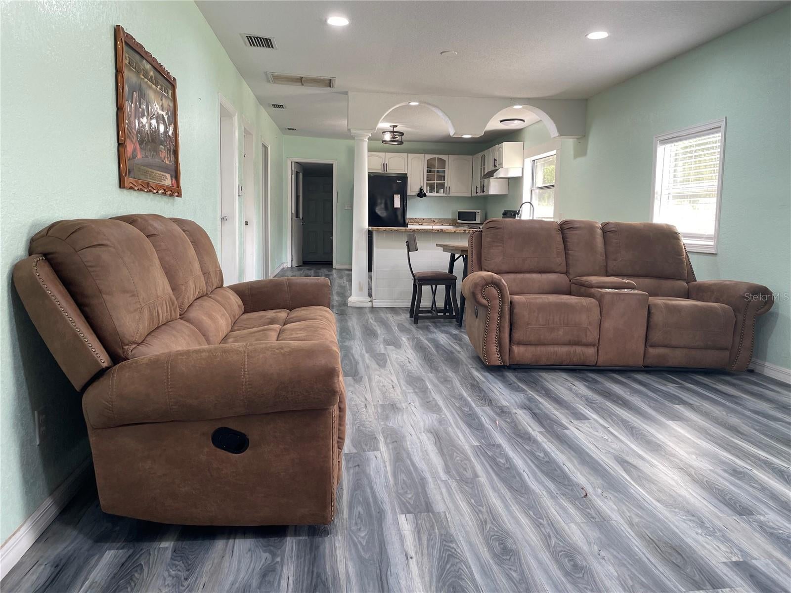 3816 Lone Oak Rd, Plant City, FL 33567 photo