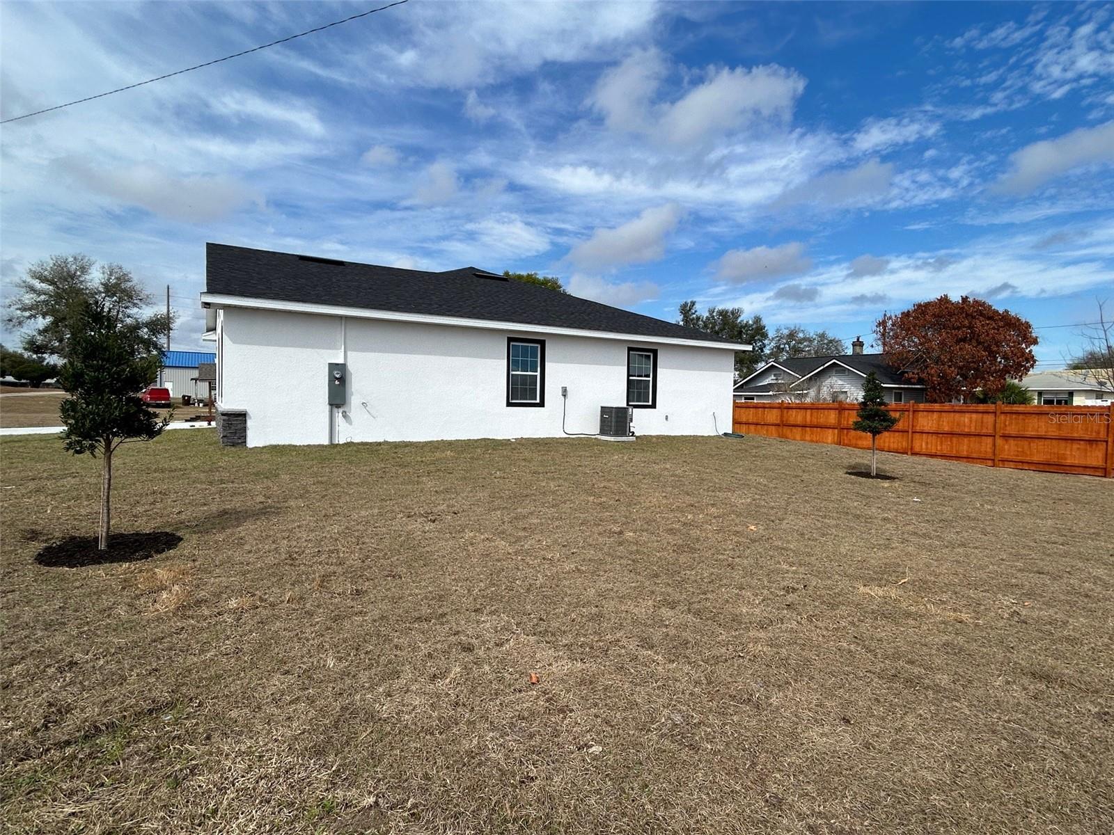 310 Gibson Ave, Lake Wales, FL 33853 photo