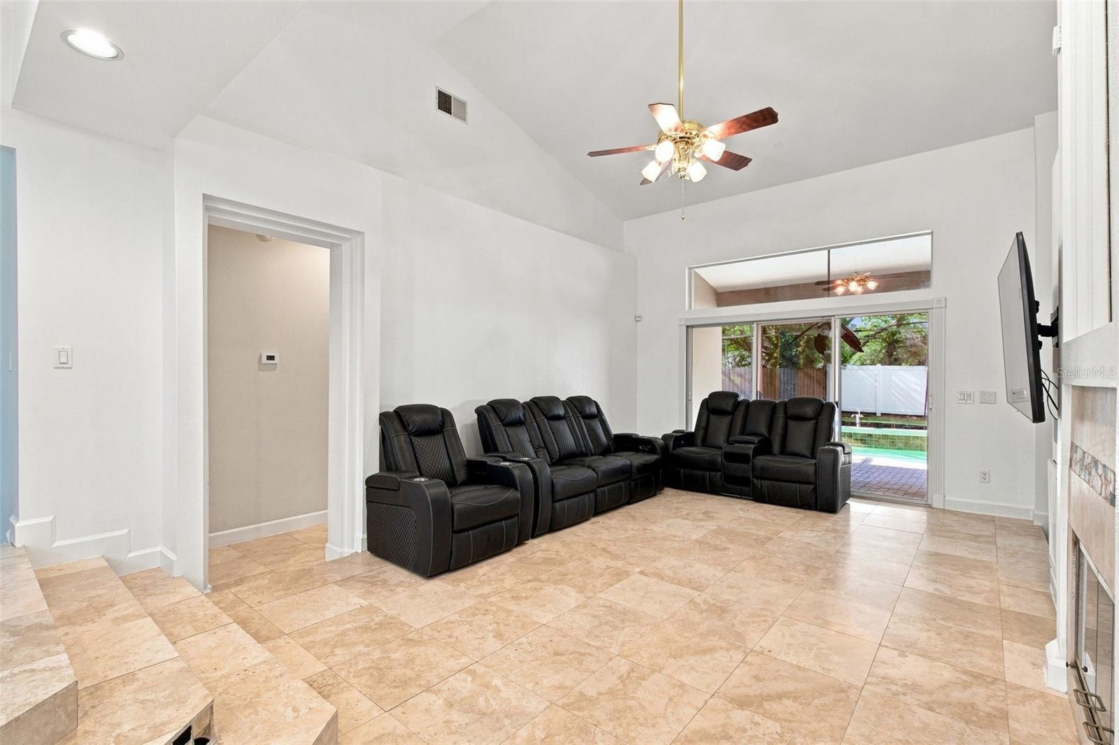 13711 Dornoch Dr, Orlando, FL 32828 photo