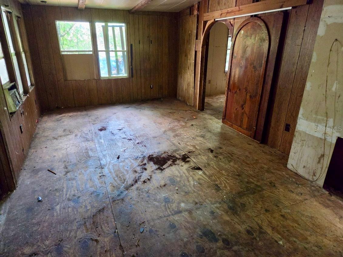 4542 Firelane Rd, Zephyrhills, FL 33541 photo
