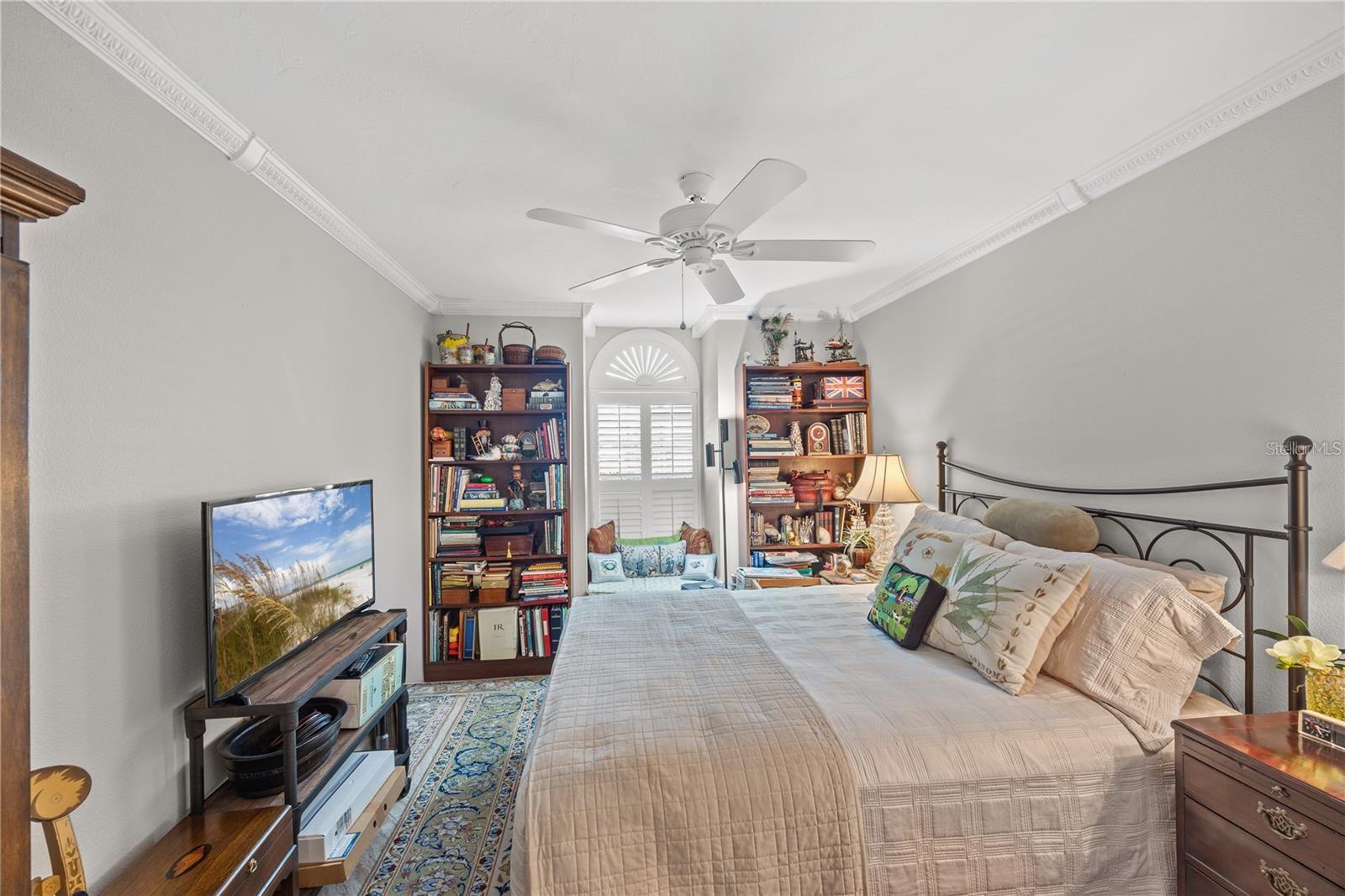 7716 Geneva Ln, Sarasota, FL 34243 photo
