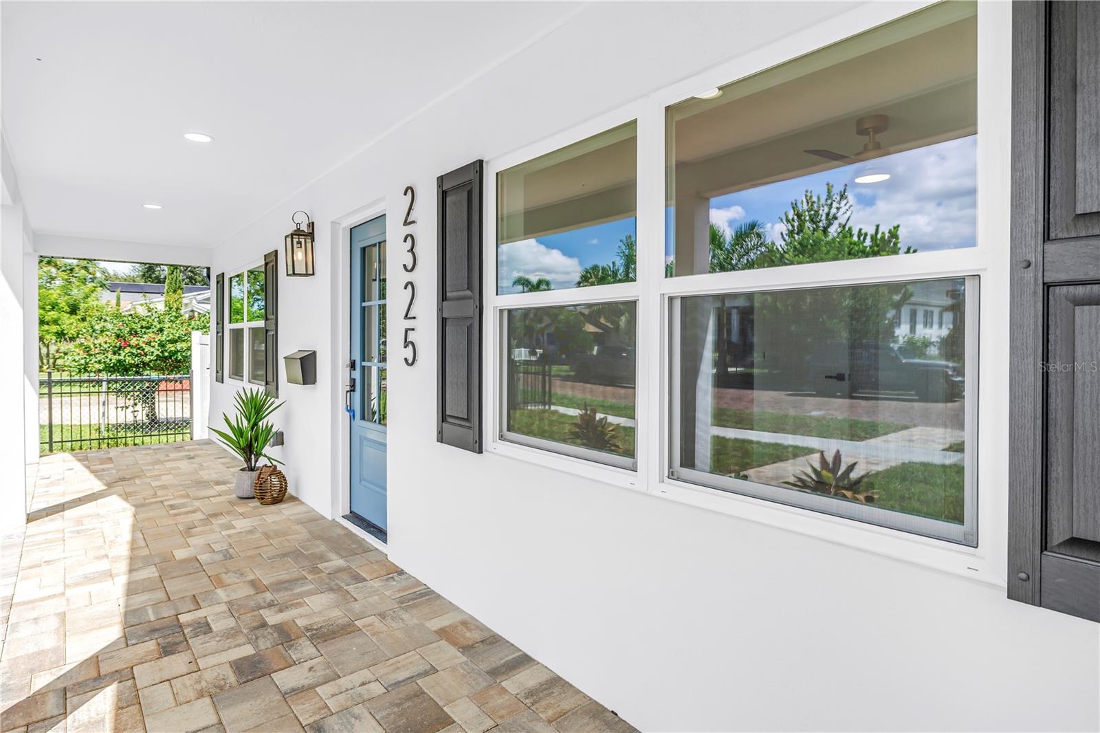 2325 4 Ave, Saint Petersburg, FL 33712 photo