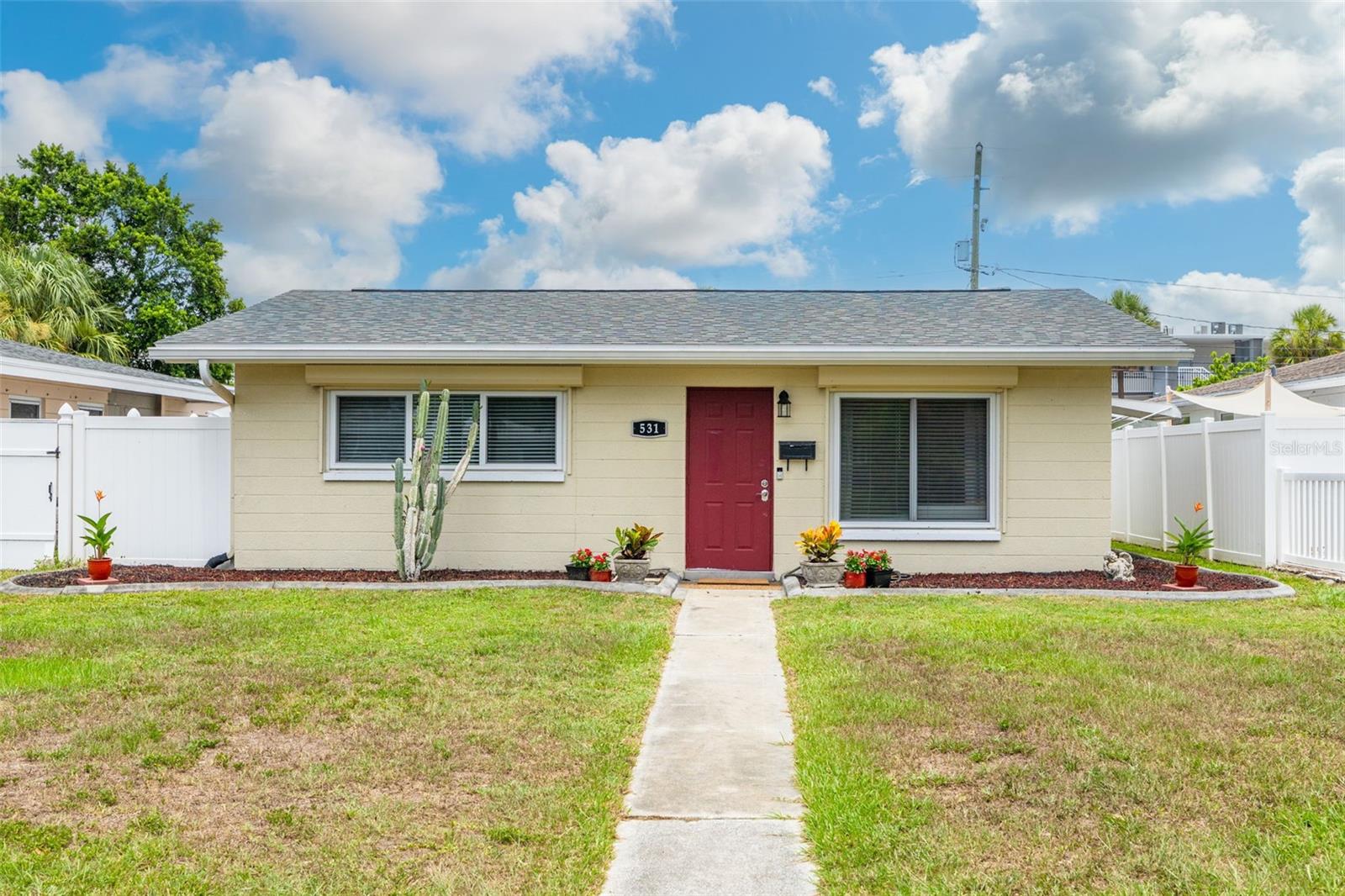 531 75 Ave, Saint Petersburg, FL 33702