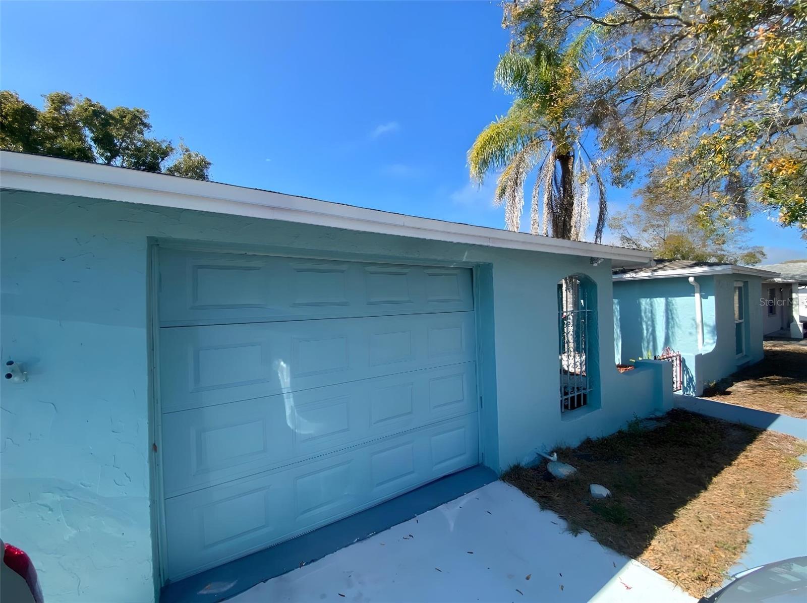 1817 Dartmouth Dr, Holiday, FL 34691 photo