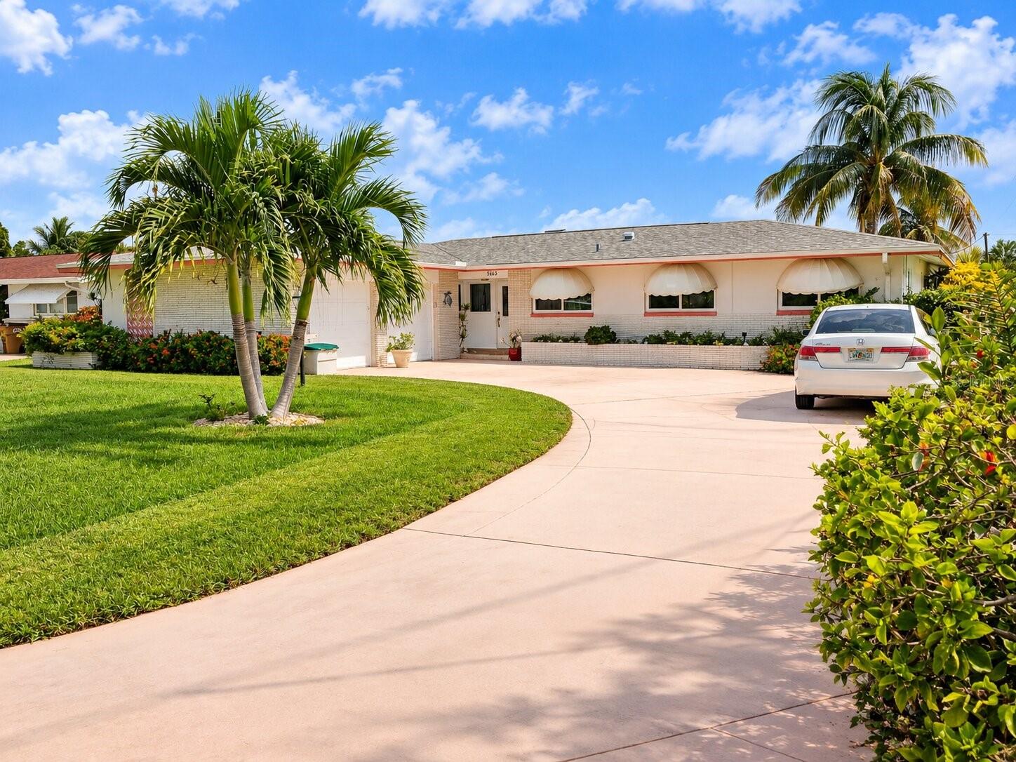 5163 Sunnybrook Ct, Cape Coral, FL 33904