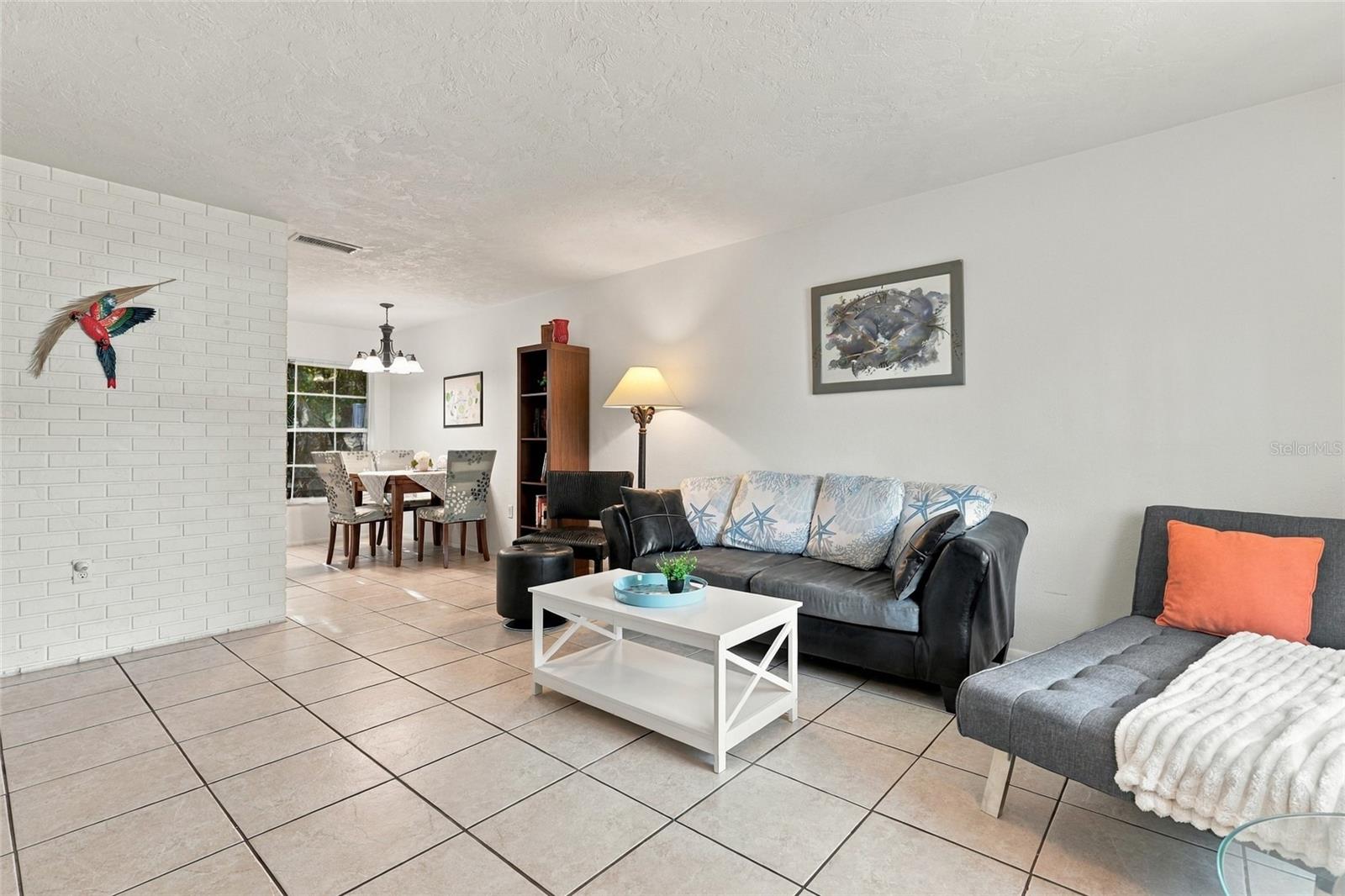 4001 Groveland Ave, Sarasota, FL 34231 photo