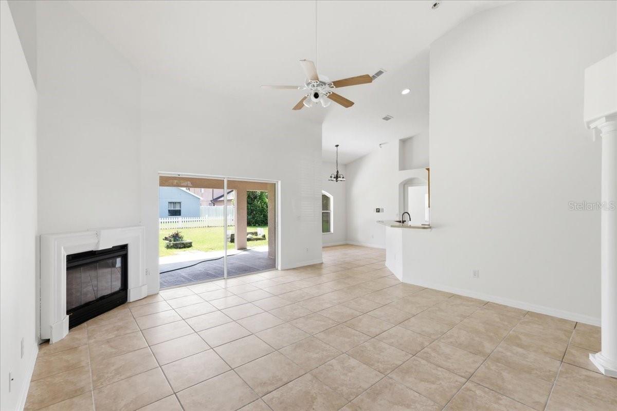 4303 Shoshone Ct, Saint Cloud, FL 34772 photo