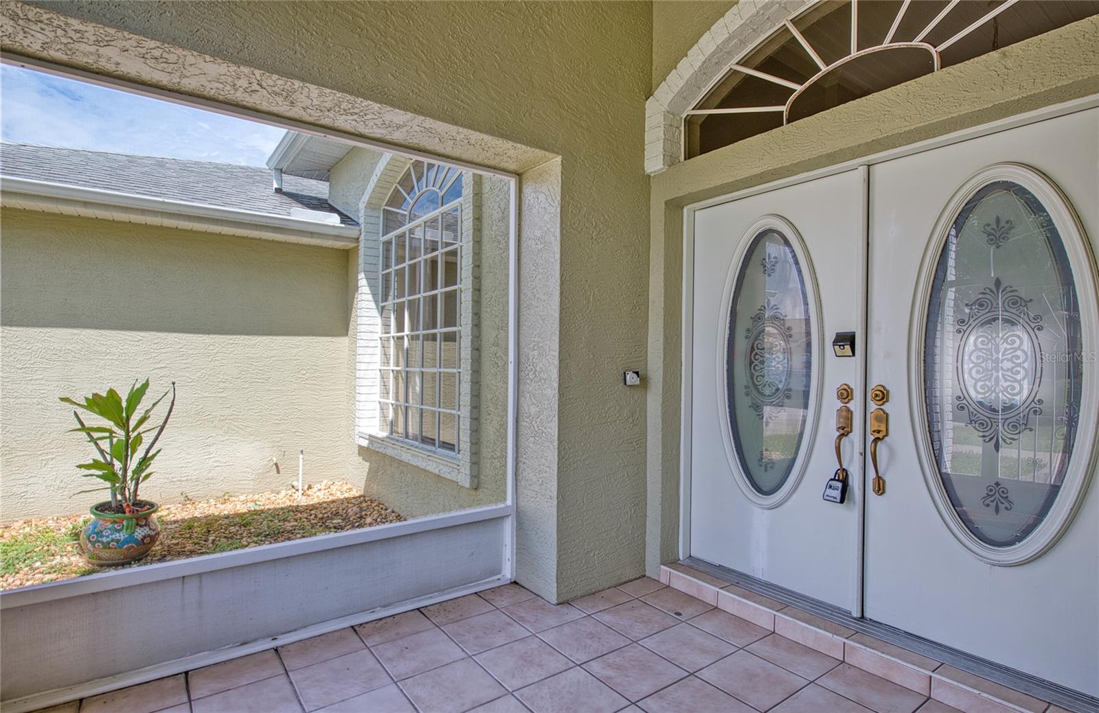 9685 Southern Belle Dr, Weeki Wachee, FL 34613 photo