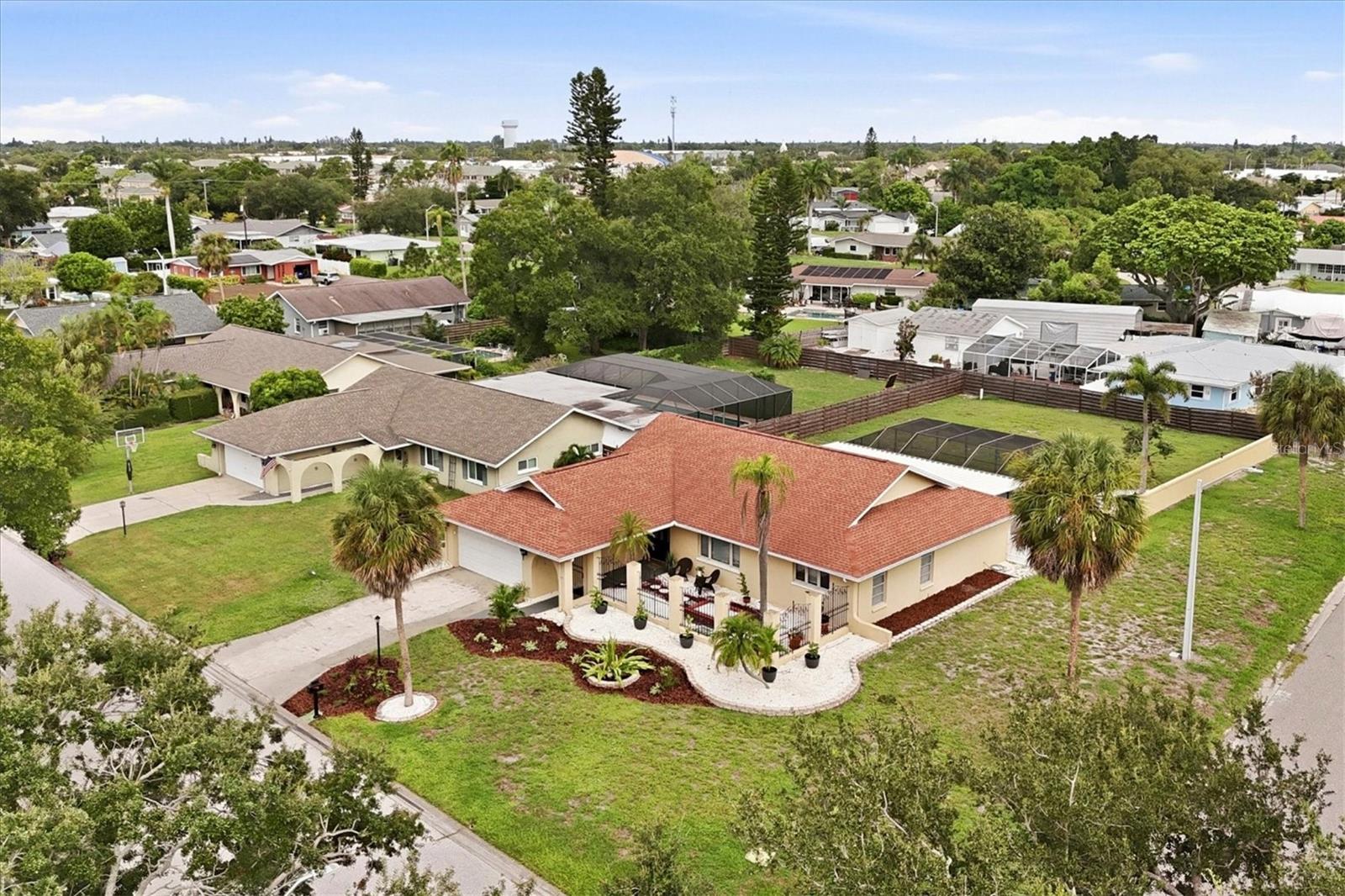 6004 9 Ave, Bradenton, FL 34209