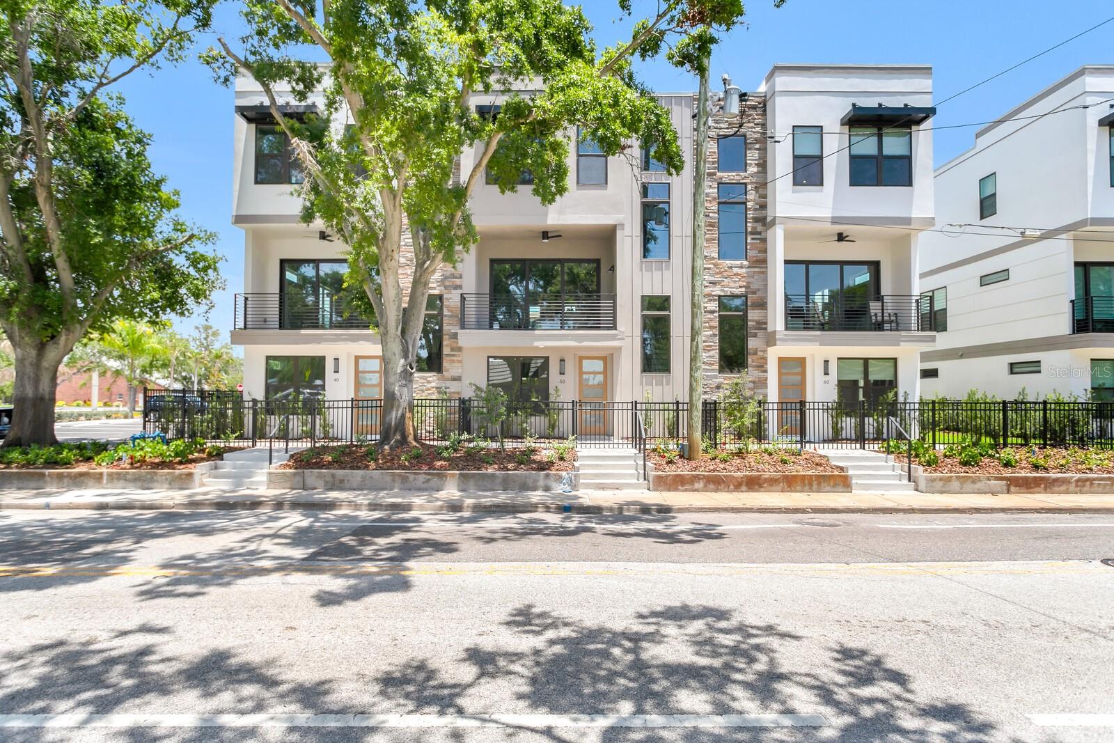 50 64 St, Saint Petersburg, FL 33707