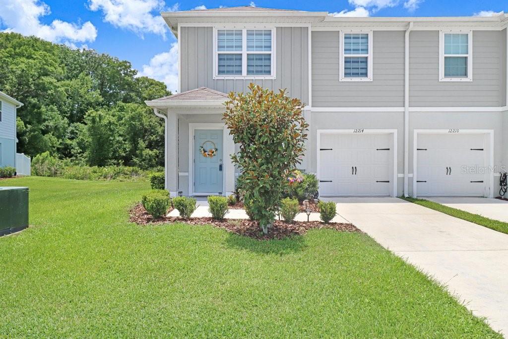 12214 Grizzly Ln, New Port Richey, FL 34654 photo