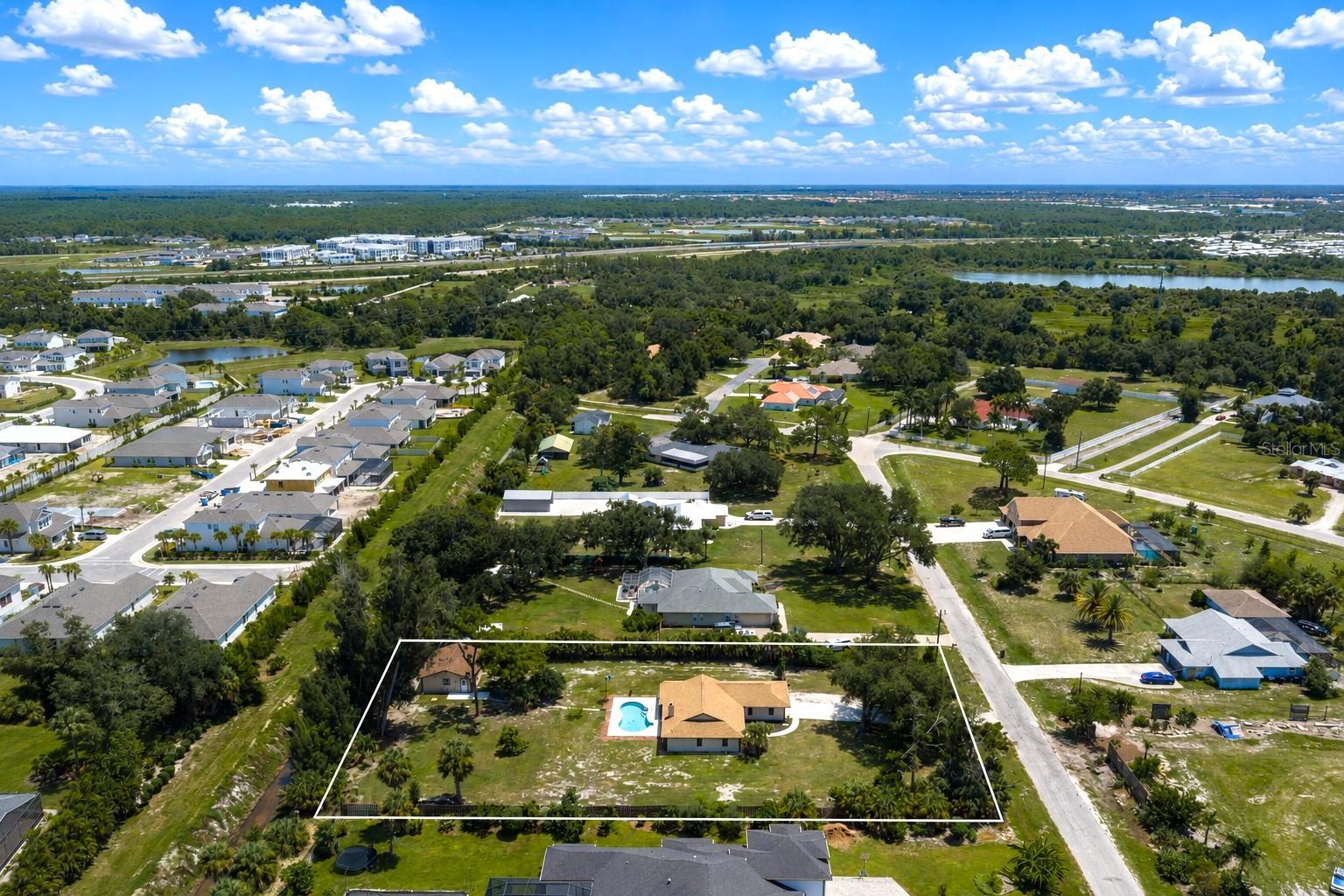 2331 Mission Valley Blvd, Nokomis, FL 34275 photo
