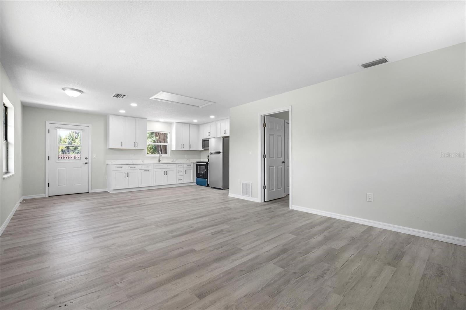 2331 Mission Valley Blvd, Nokomis, FL 34275 photo