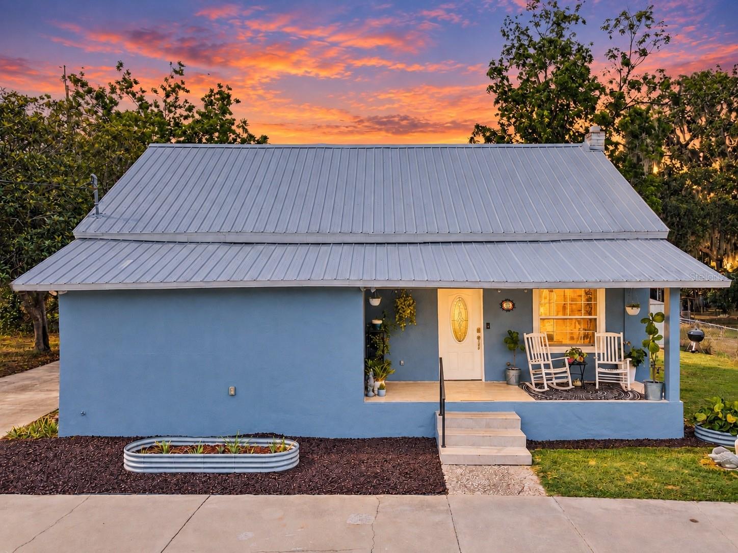 945 Gordon Ave, Bartow, FL 33830