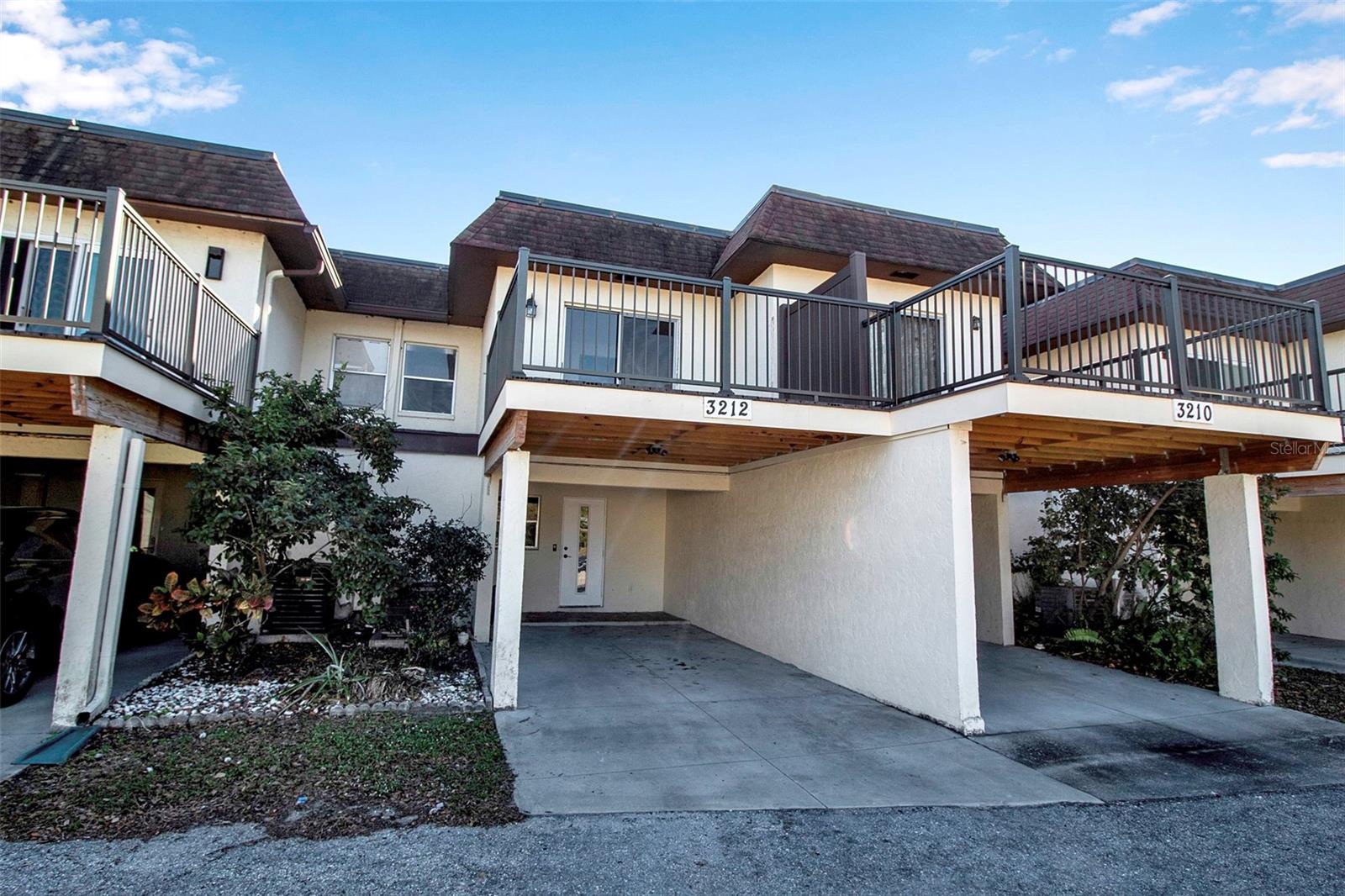 3212 Ramblewood Dr, Sarasota, FL 34237