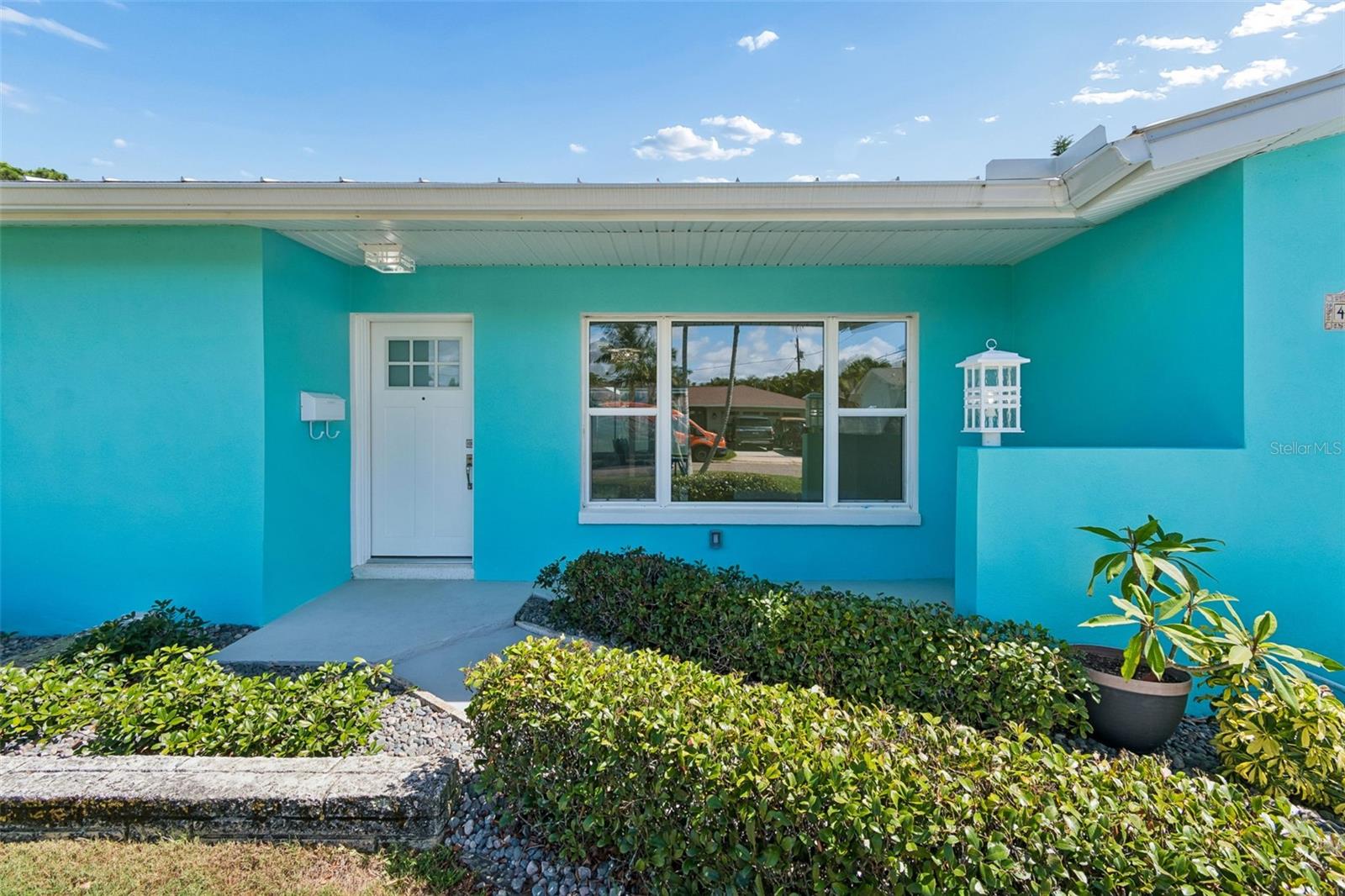4388 50 Pl, Saint Petersburg, FL 33711 photo