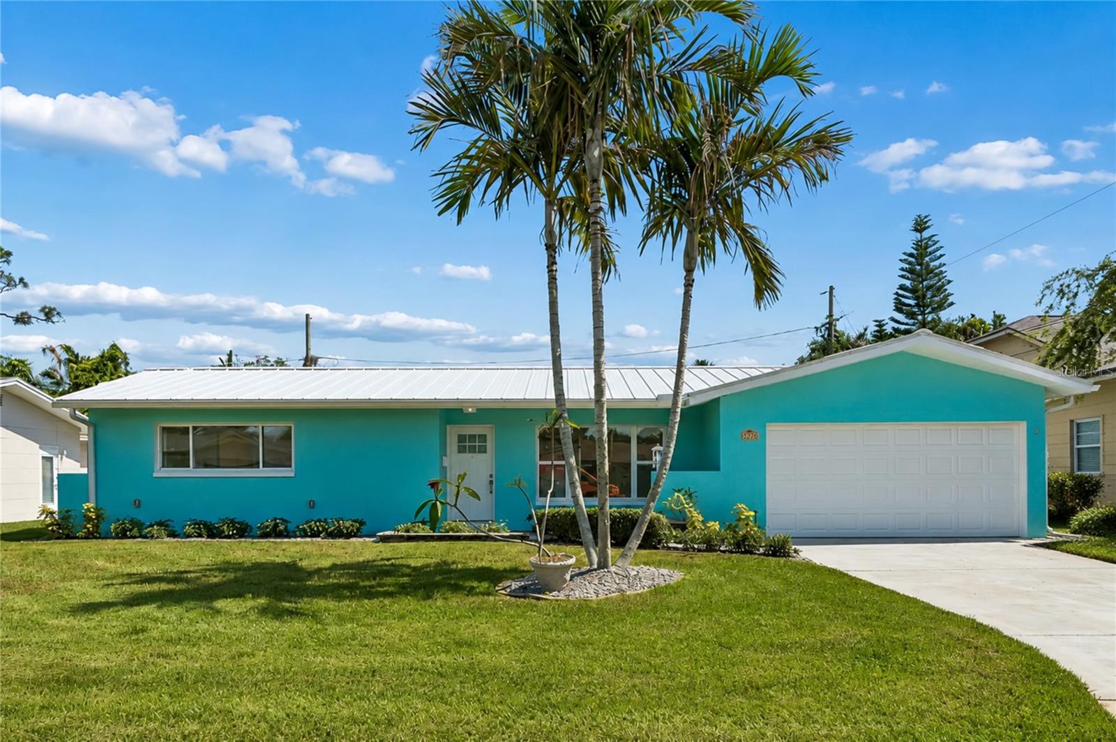 4388 50 Pl, Saint Petersburg, FL 33711