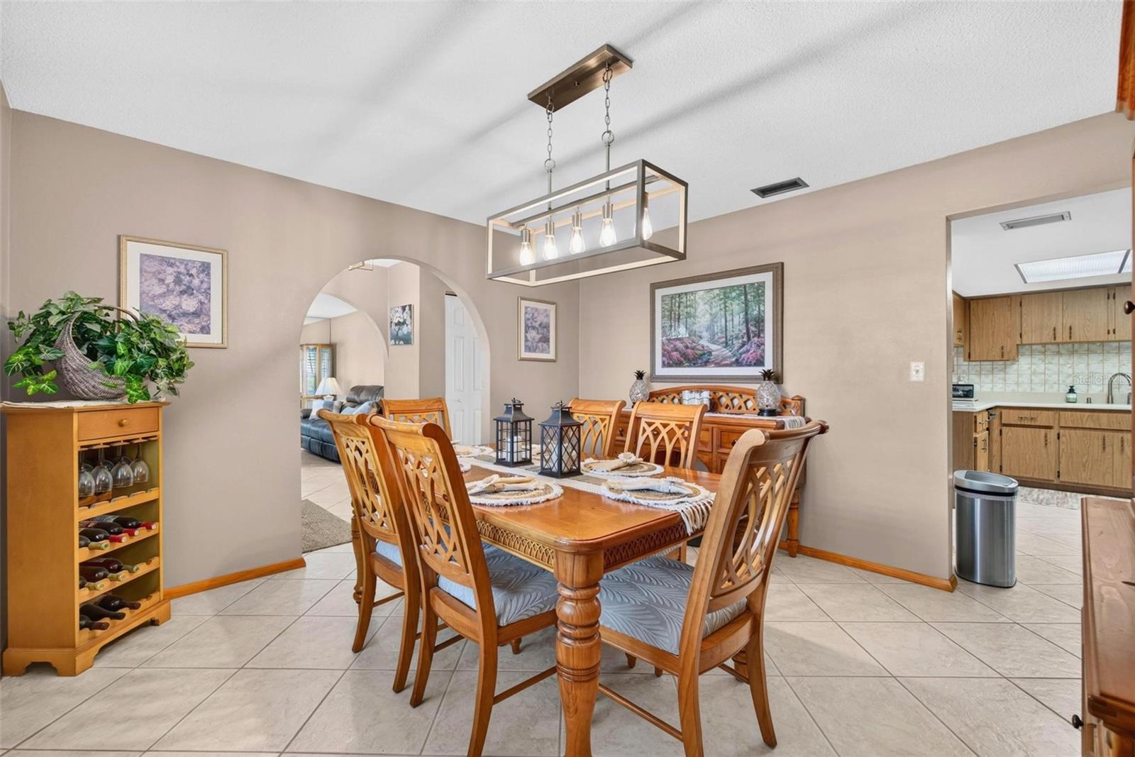 6225 43 Ave, Kenneth City, FL 33709 photo