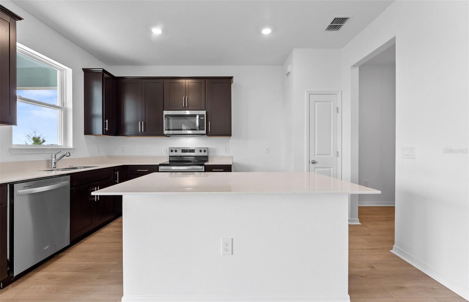 1277 Lakeridge Way, Lake Alfred, FL 33850 photo
