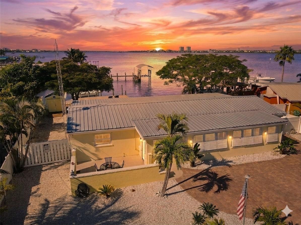 218 22 St, Bradenton, FL 34208