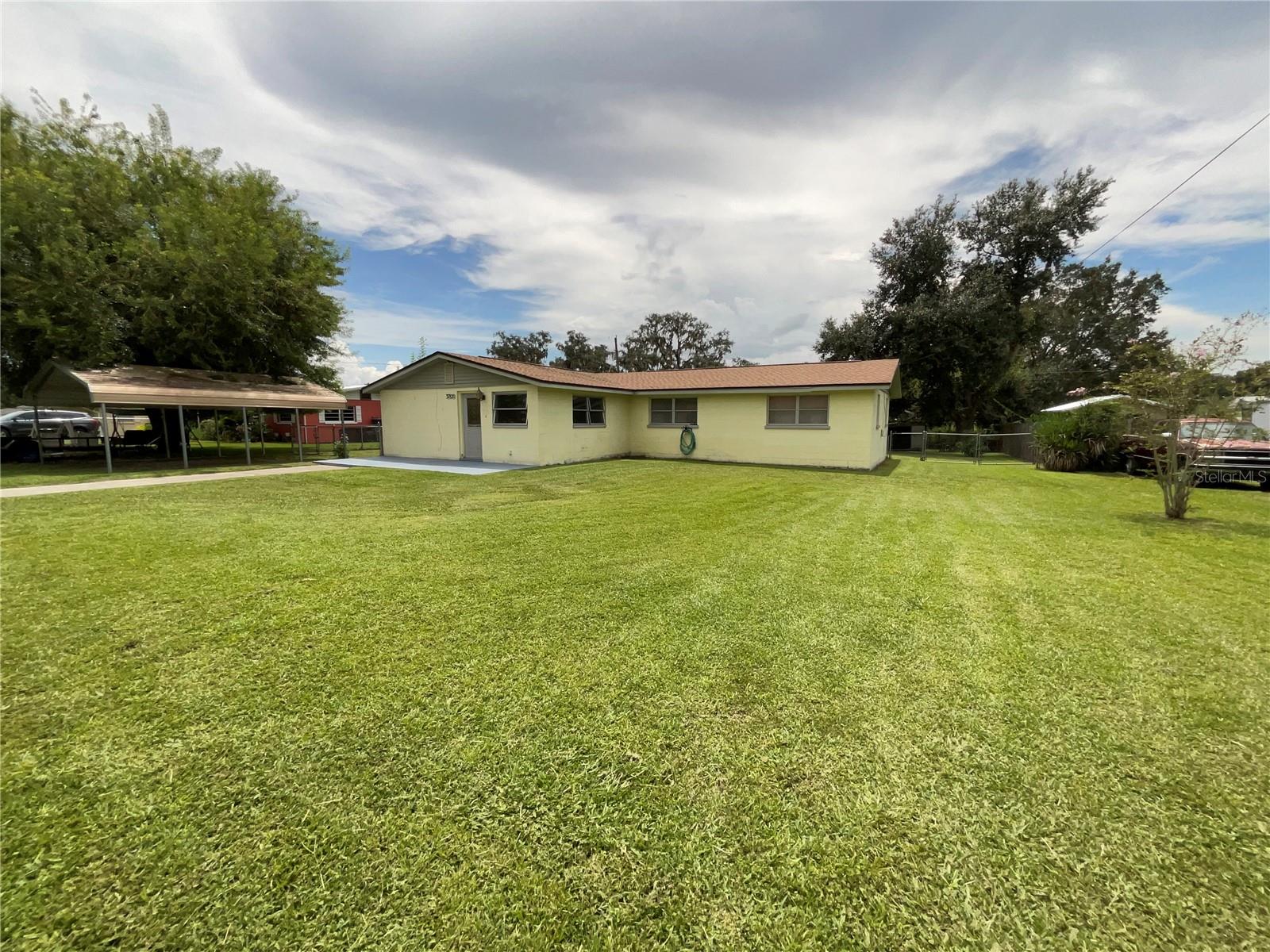 37820 Crystal Way, Dade City, FL 33523 photo