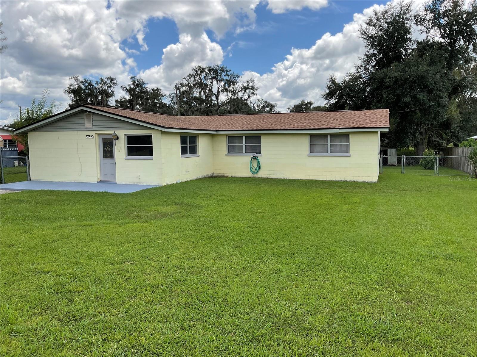 37820 Crystal Way, Dade City, FL 33523 photo