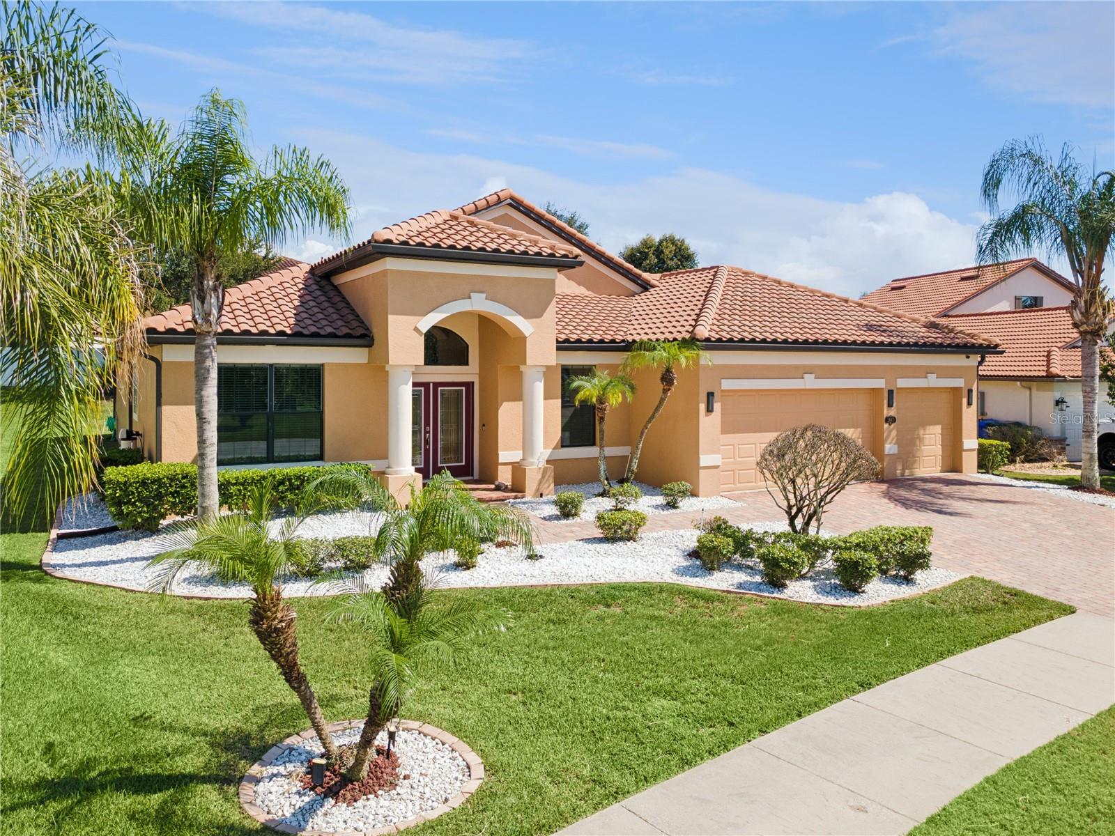 3943 Sunset Lake Dr, Lakeland, FL 33810