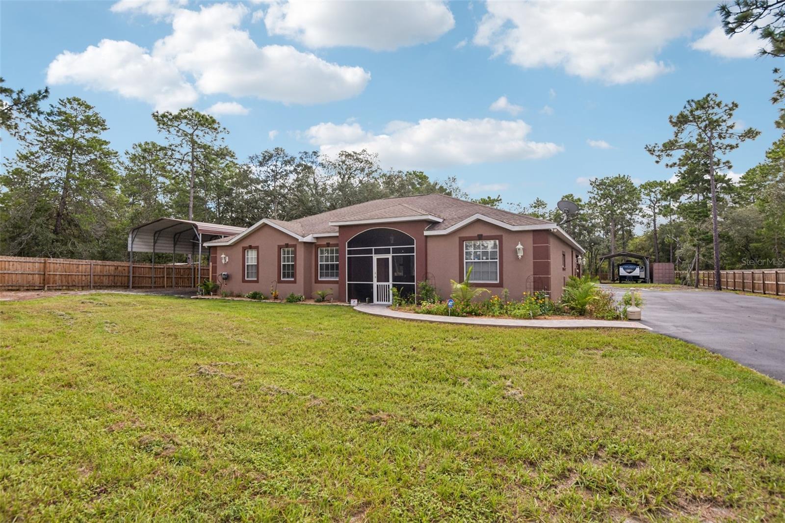 9078 Birmingham Ave, Weeki Wachee, FL 34613
