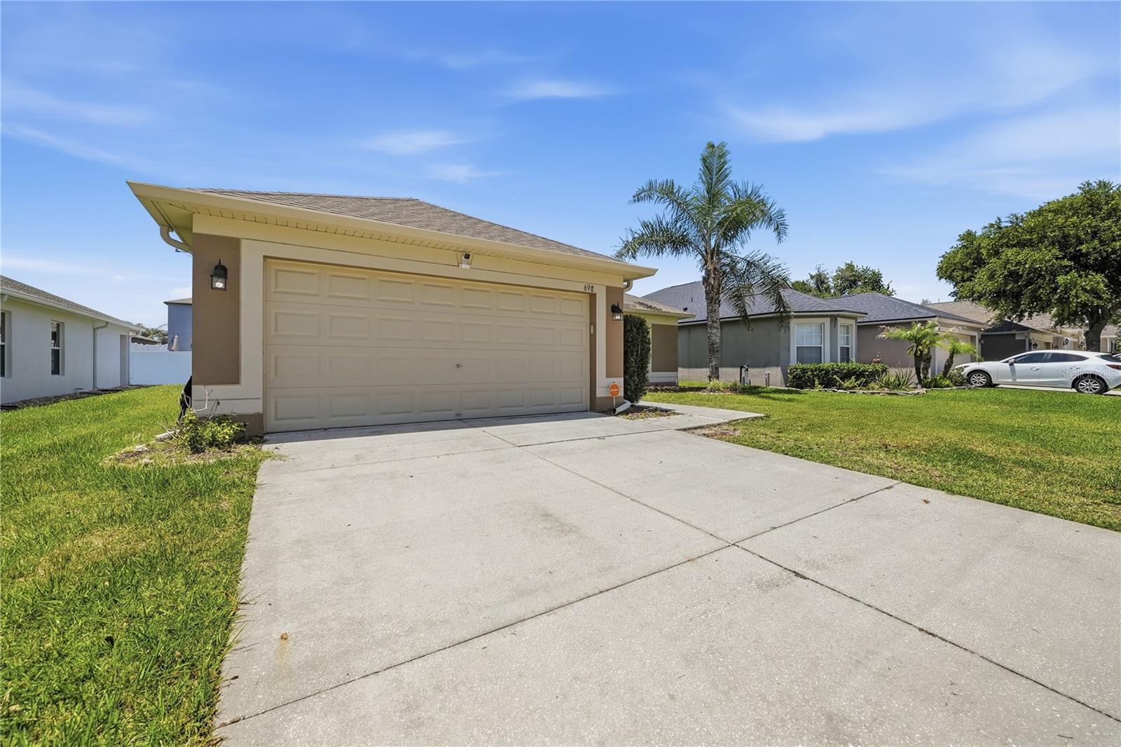 698 Winthrop Dr, Spring Hill, FL 34609 photo