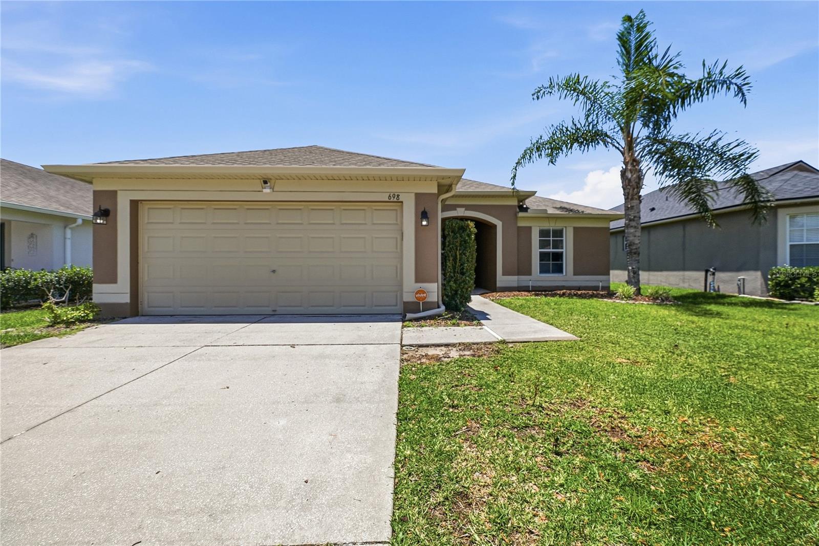 698 Winthrop Dr, Spring Hill, FL 34609 photo