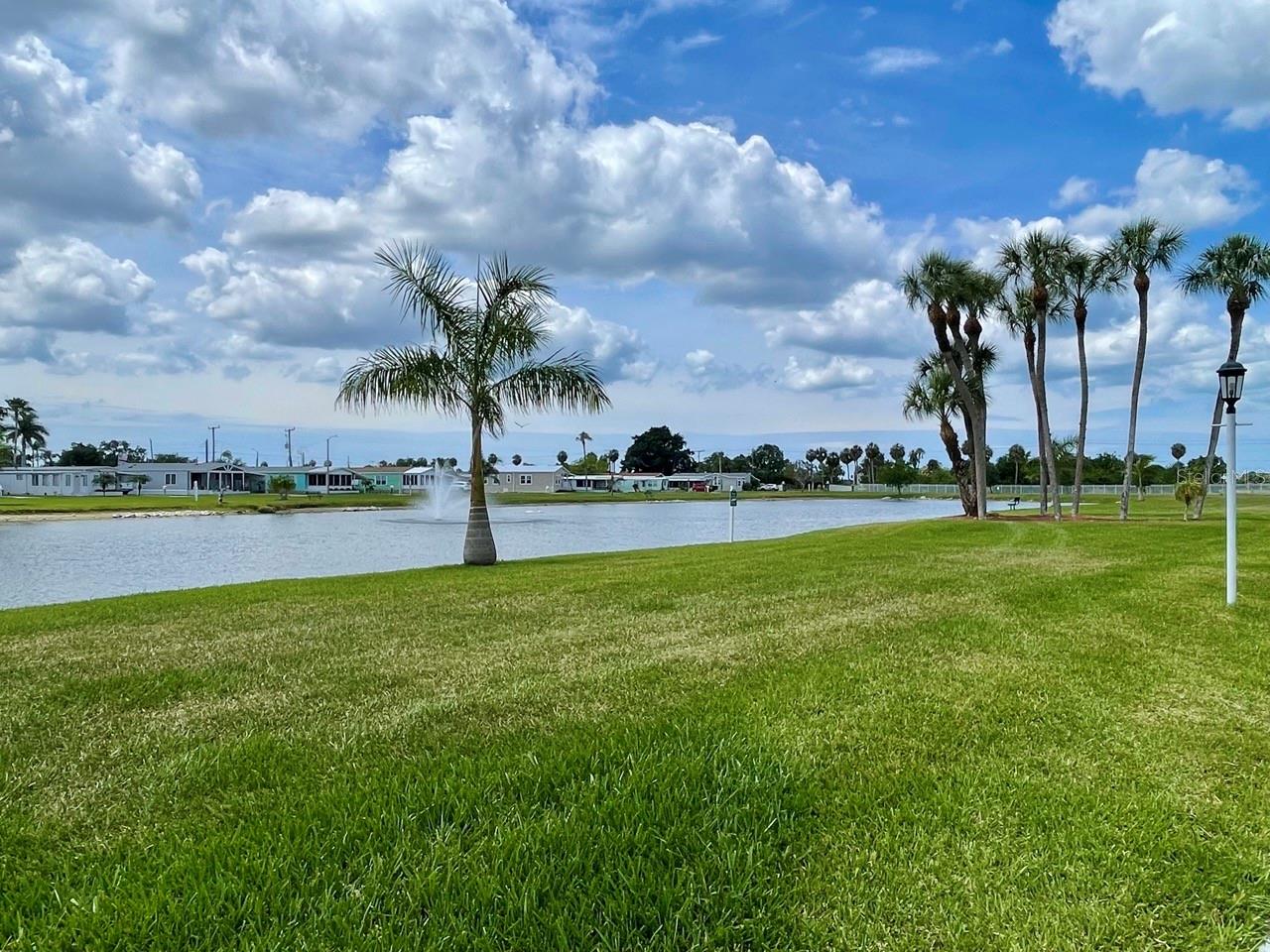 152 Shady Ln #152, Palmetto, FL 34221 photo