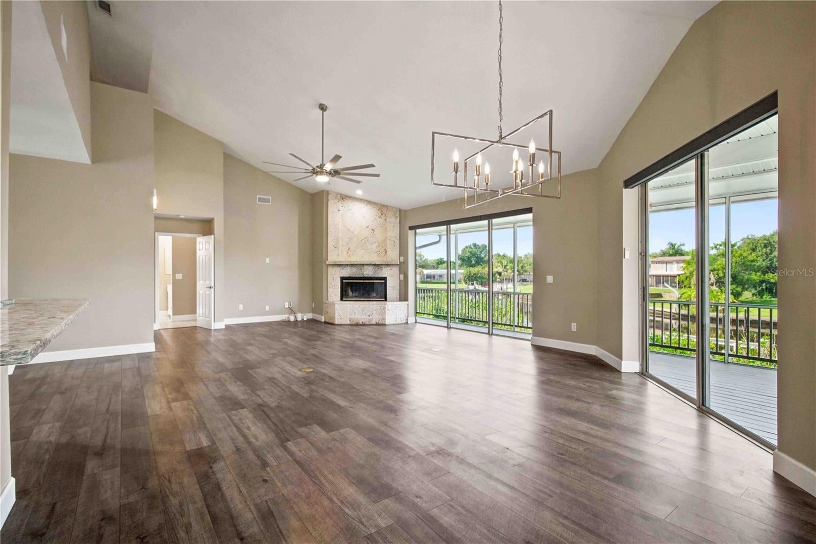 5544 Dinah Ln, Sarasota, FL 34231 photo